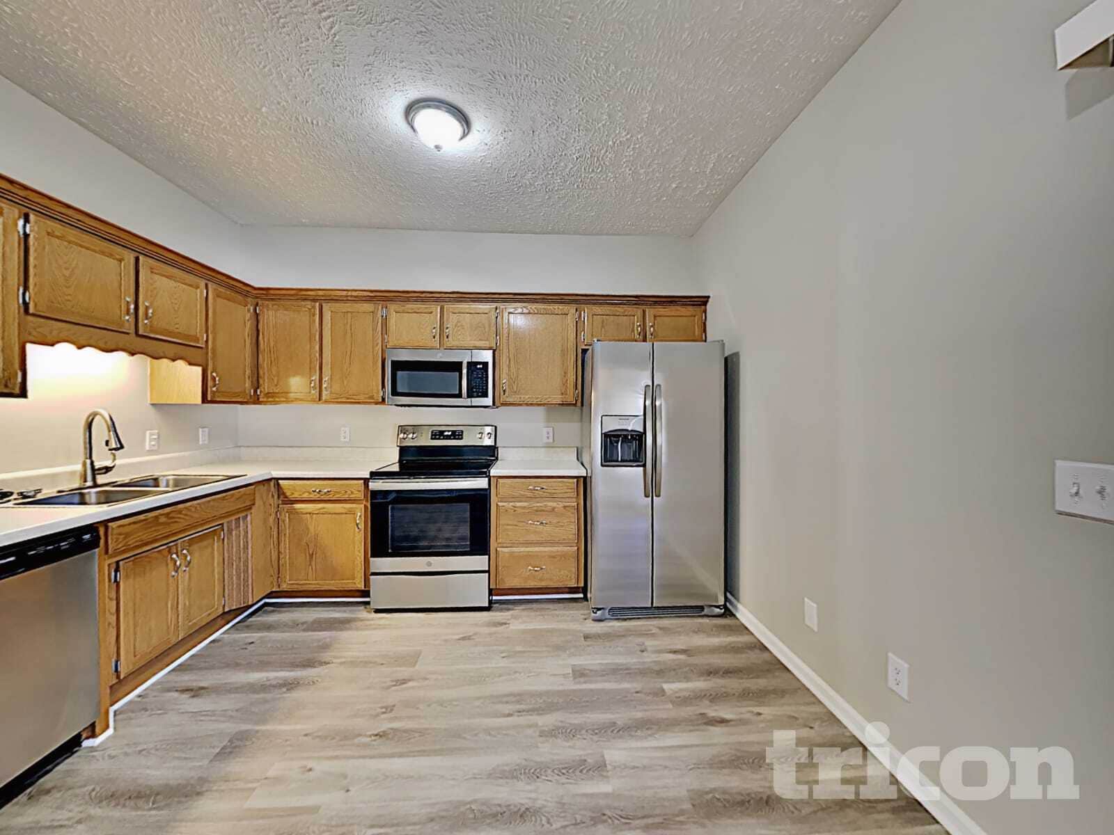 Building Photo - 407 Barking Dr
