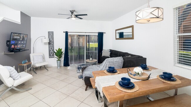 Building Photo - 106 Miramar Ave