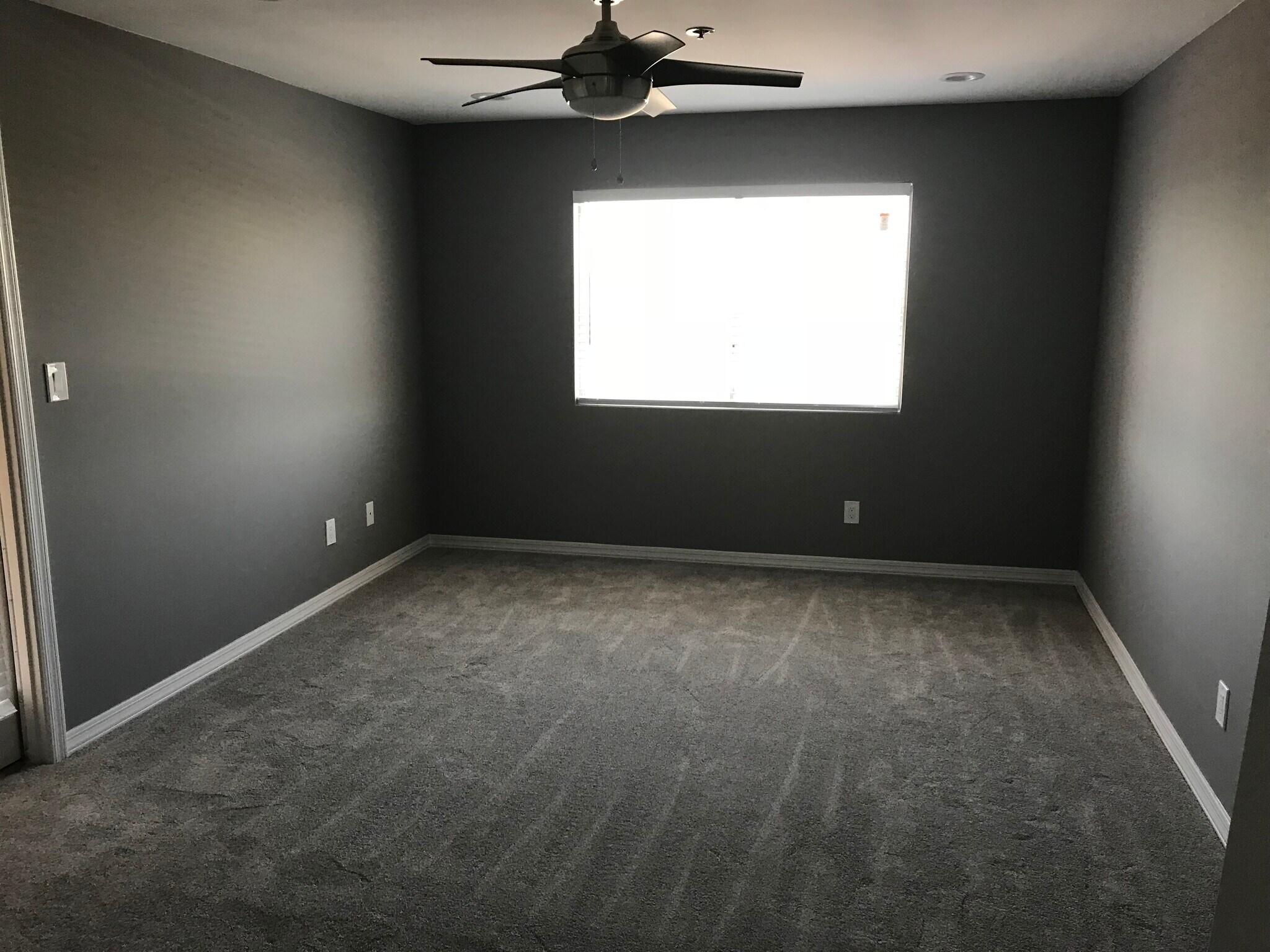 master bedroom - 154 W 5th St