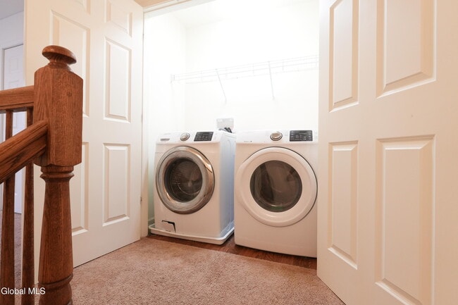 Building Photo - 1 Haywood Ln