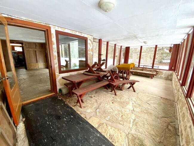 Building Photo - Historic Three Bedroom Home Available