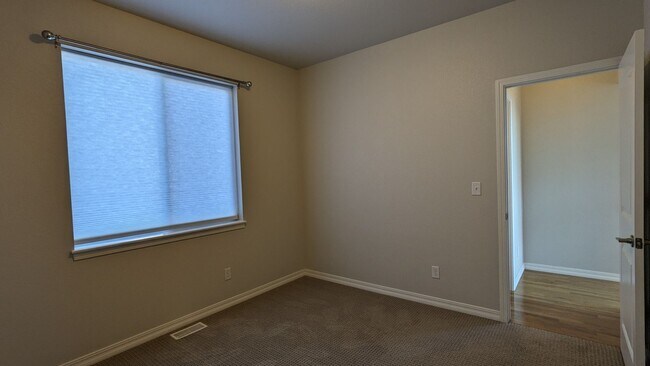 Building Photo - FOUR BED/3 BATH PRAIRIE STYLE HOME WITH GOURMET KITCHEN IN CORDERA NEIGHBORHOOD!