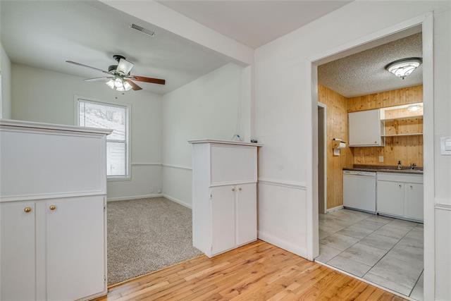 Building Photo - 7400 Llano Ave