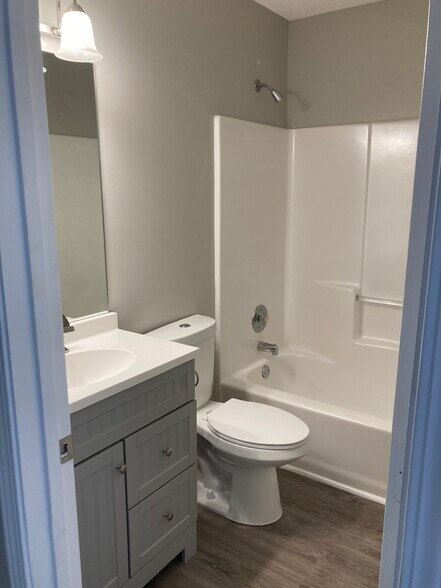 Building Photo - 4147 Lake Mist Dr NW