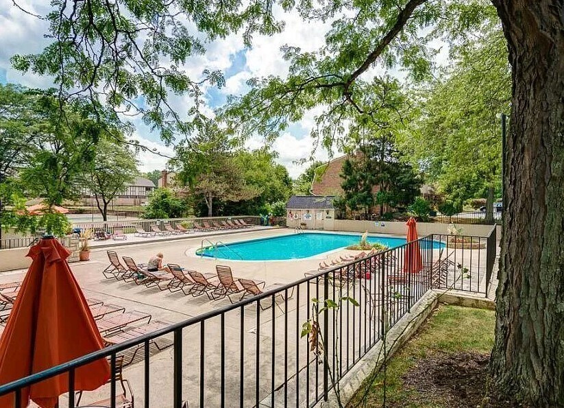 Building Photo - 4819 Middletowne St