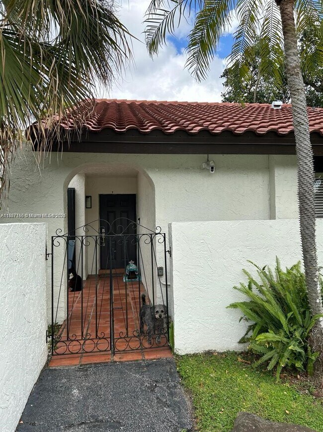 Building Photo - 11335 SW 134th Ave
