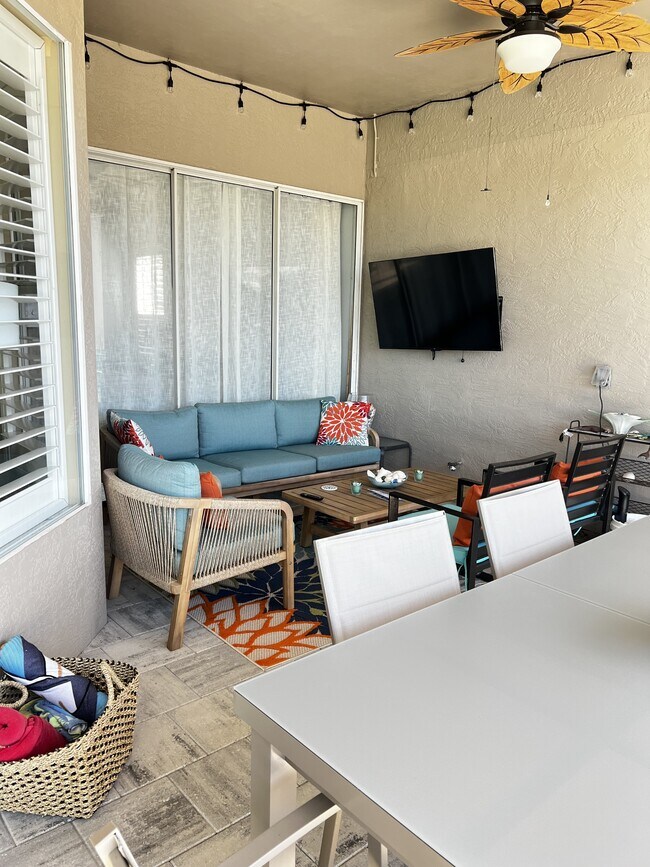 Building Photo - 9420 Old Hickory Cir