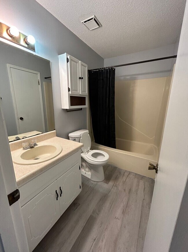 Building Photo - Fairfield Estates, Enterprise, AL