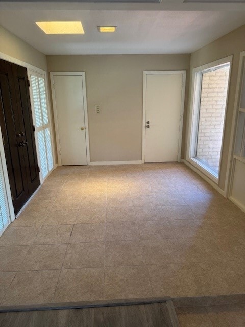 Building Photo - 6006 Bermuda Dunes Dr