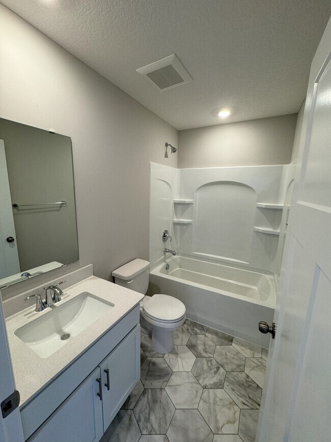 Building Photo - 10692 Burnt Rock Rd