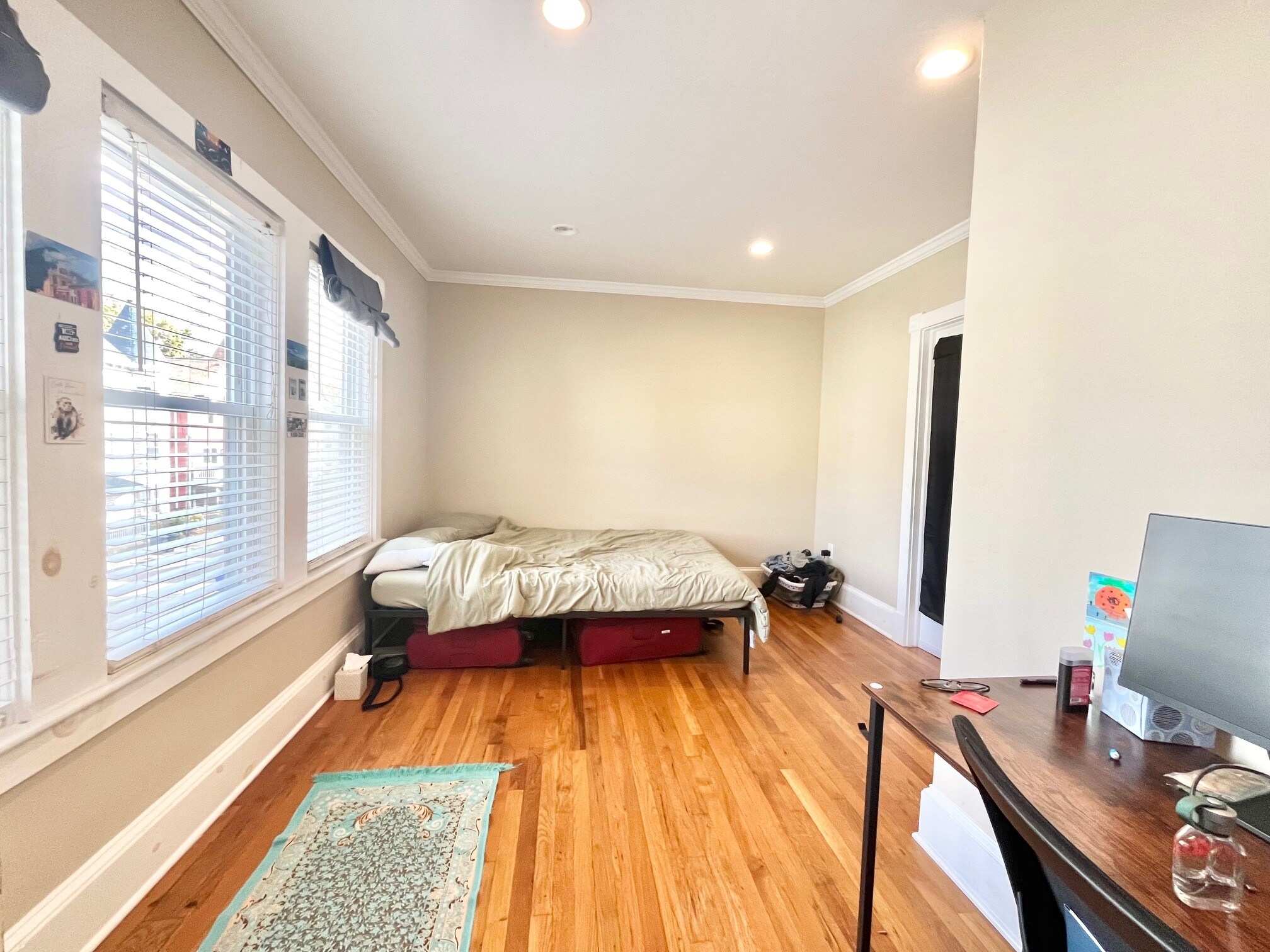 Building Photo - 16 Sachem St