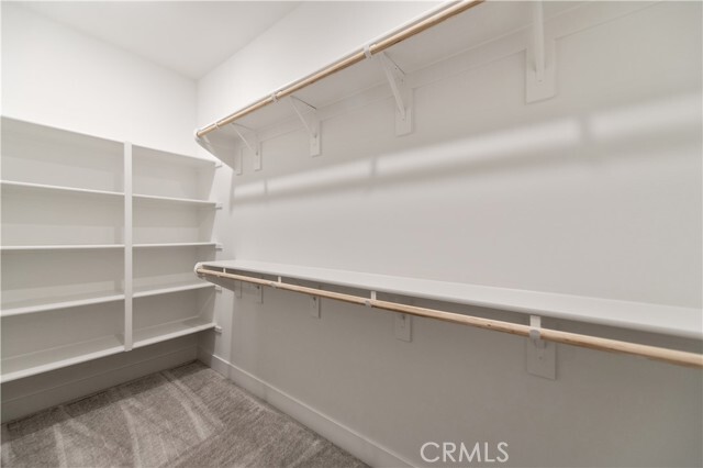 Building Photo - 548 Mulligan