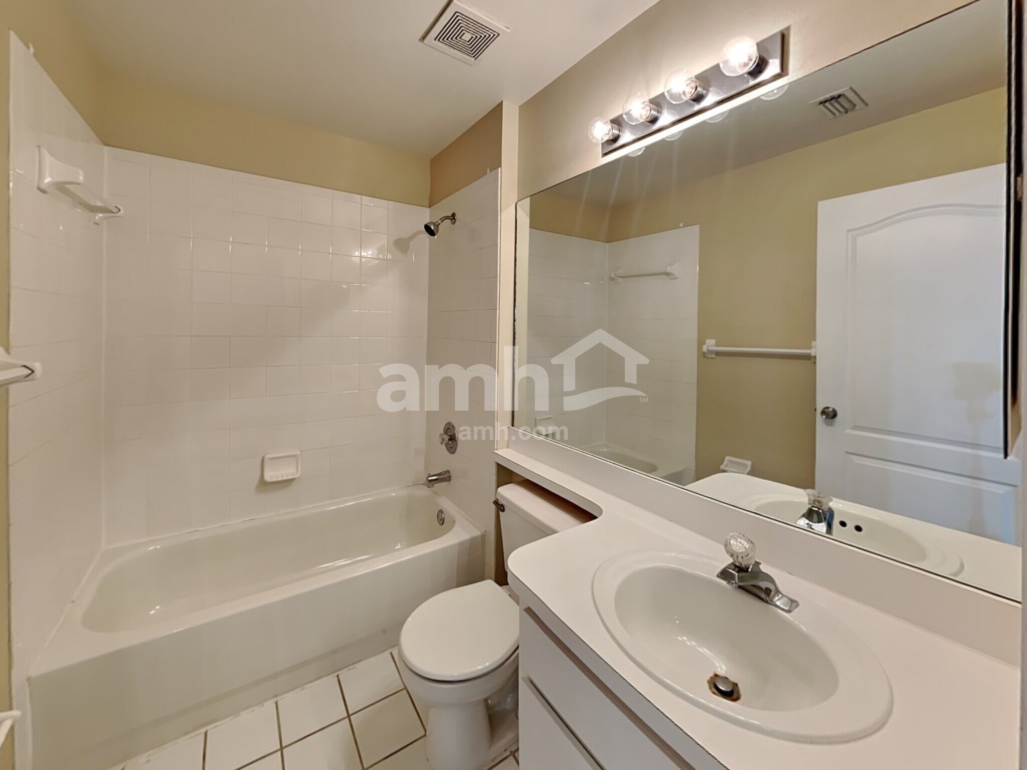 Building Photo - 1203 Timber Trace Dr