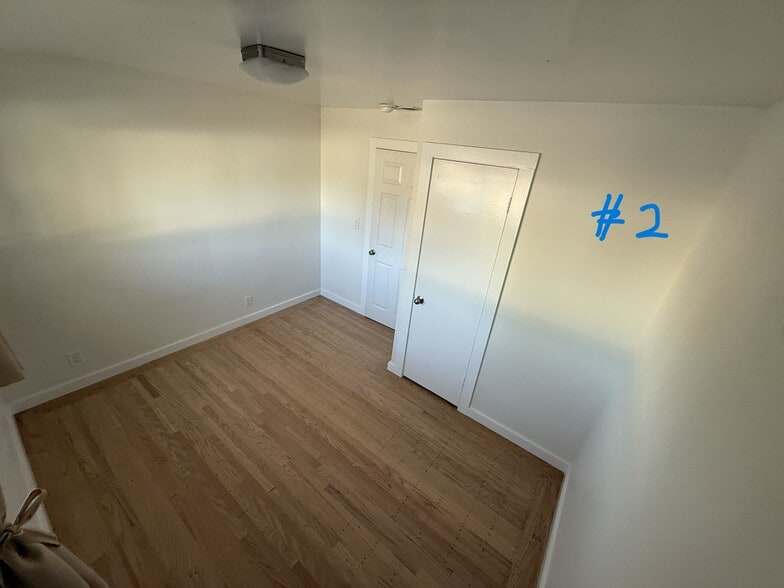 Box Room $1100/Mo- 150 sqft - 944 Bruno St