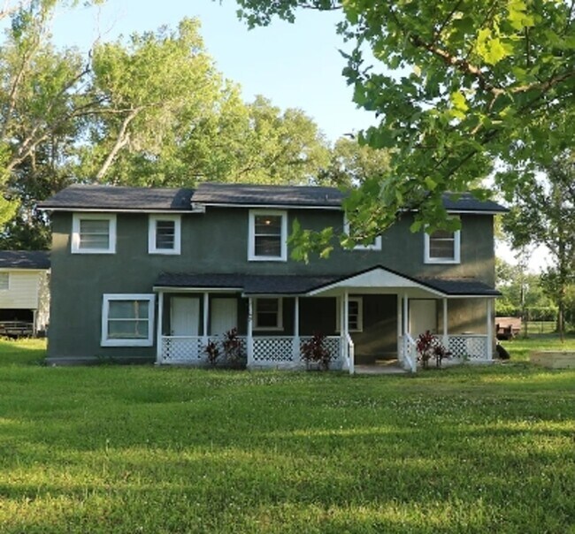 Primary Photo - 5156 107th St