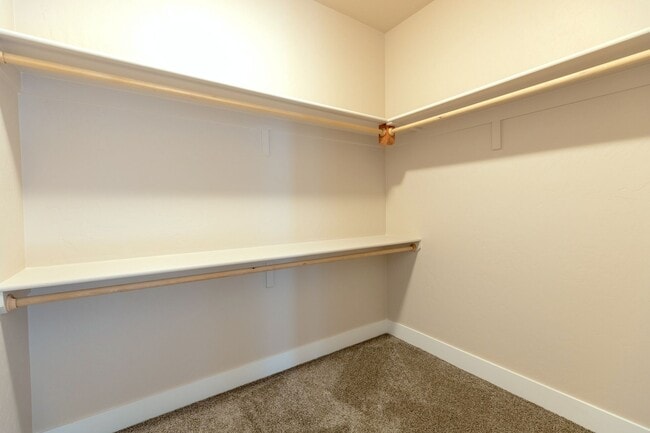 Building Photo - Brand new Townhomes