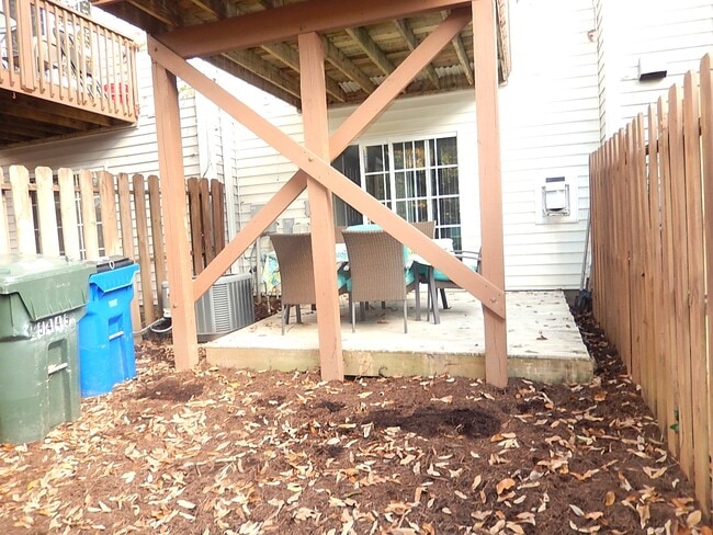 Building Photo - 5445 Crabtree Park Ct