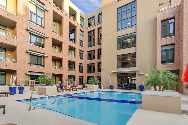 Building Photo - 7301 E 3rd Ave