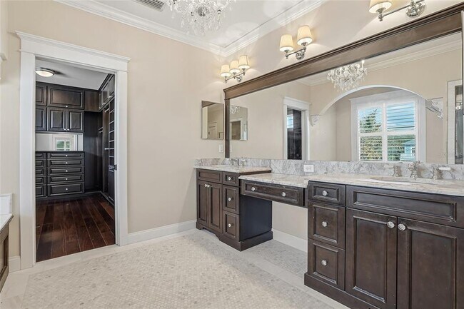 Building Photo - 1505 S Georgia Ave