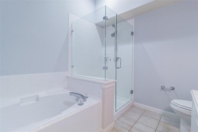 Building Photo - 6210 Pleasant Stream Dr