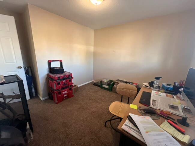 Building Photo - 7060 Alegre Cir