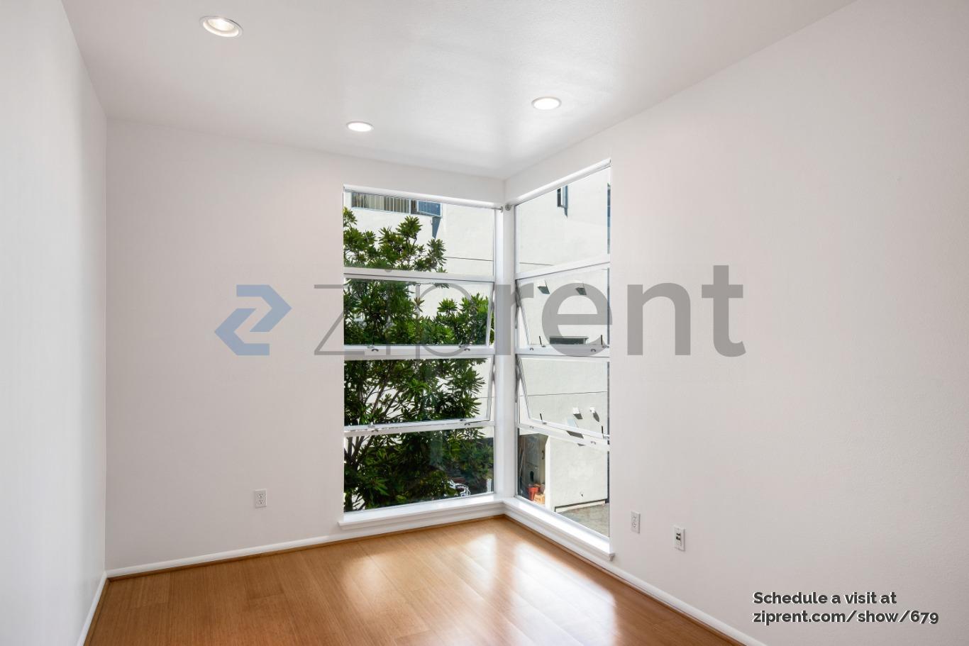 Building Photo - 1332 Powell St