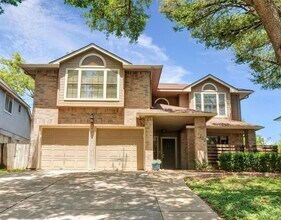 Building Photo - 1212 Weatherford Dr
