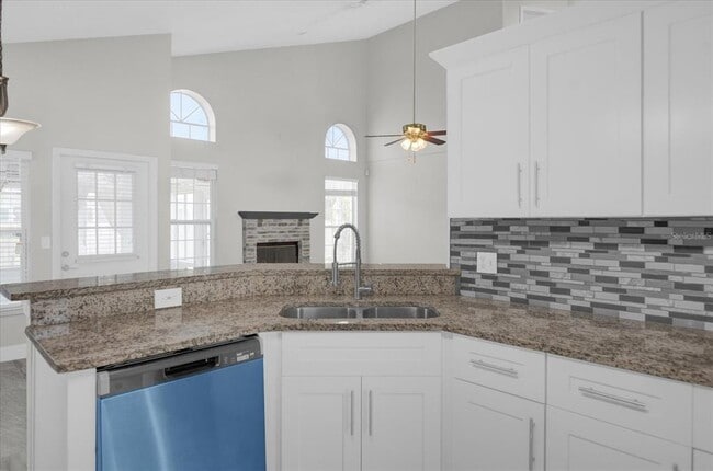 Building Photo - 10957 Norcross Cir