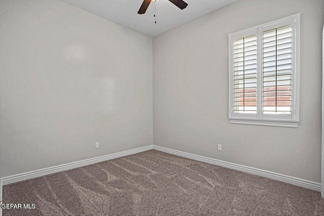 Building Photo - 12344 Desert Hawk Ave