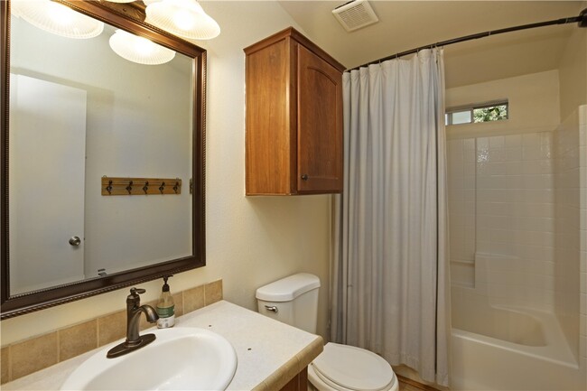 Building Photo - 17825 Bear Valley Ln