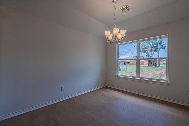 Building Photo - Beautiful 3-Bedroom Home with Modern Finishes in Perry!