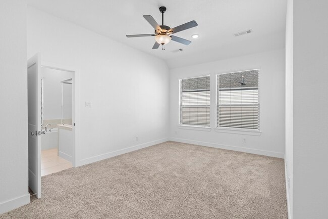 Building Photo - 7810 Starfish Arbor Dr