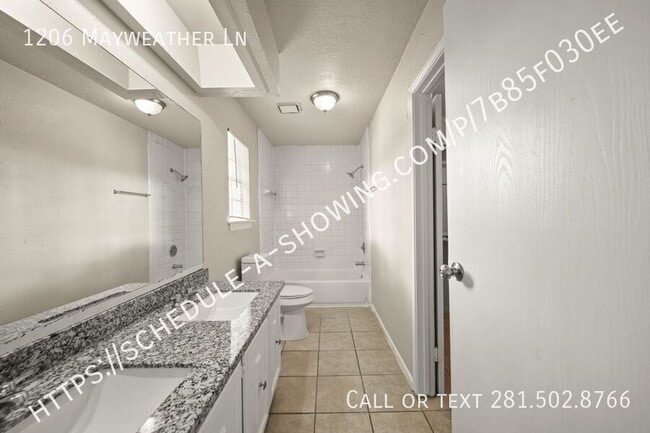Building Photo - 1206 Mayweather Ln