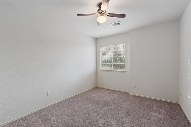 Building Photo - 1305 Caras Cv