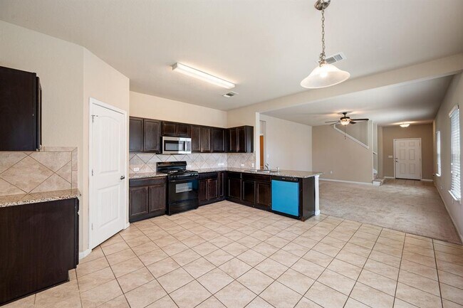 Building Photo - 231 Northern Flicker St