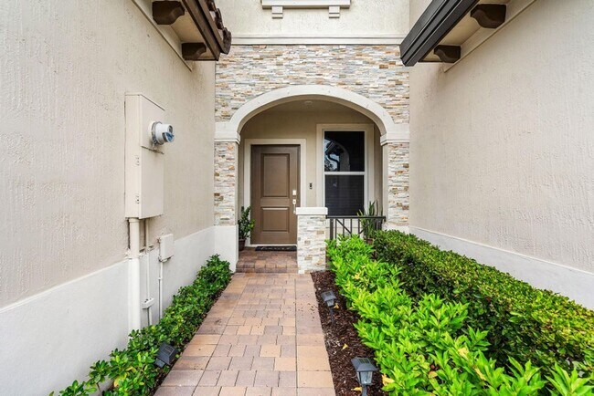 Building Photo - 2781 NW 55th Way
