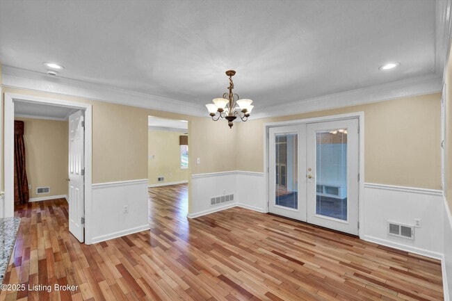 Building Photo - 7405 Ridan Way