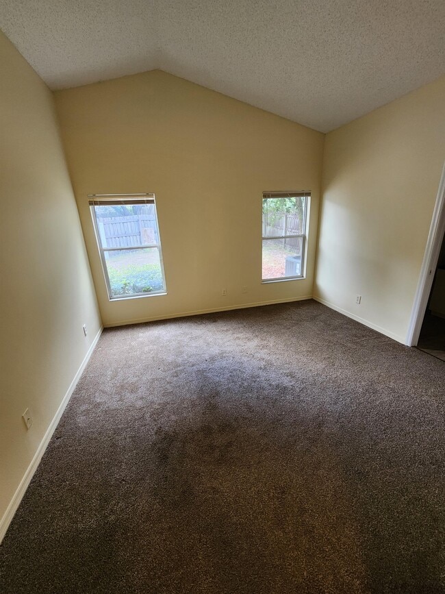 Building Photo - 205 Summer Sails Dr