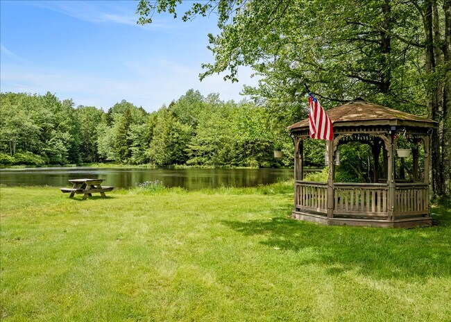 Building Photo - 109 Rising Sun Ct