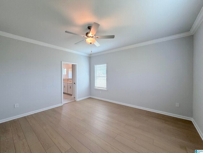 Building Photo - 237 Granby Ln