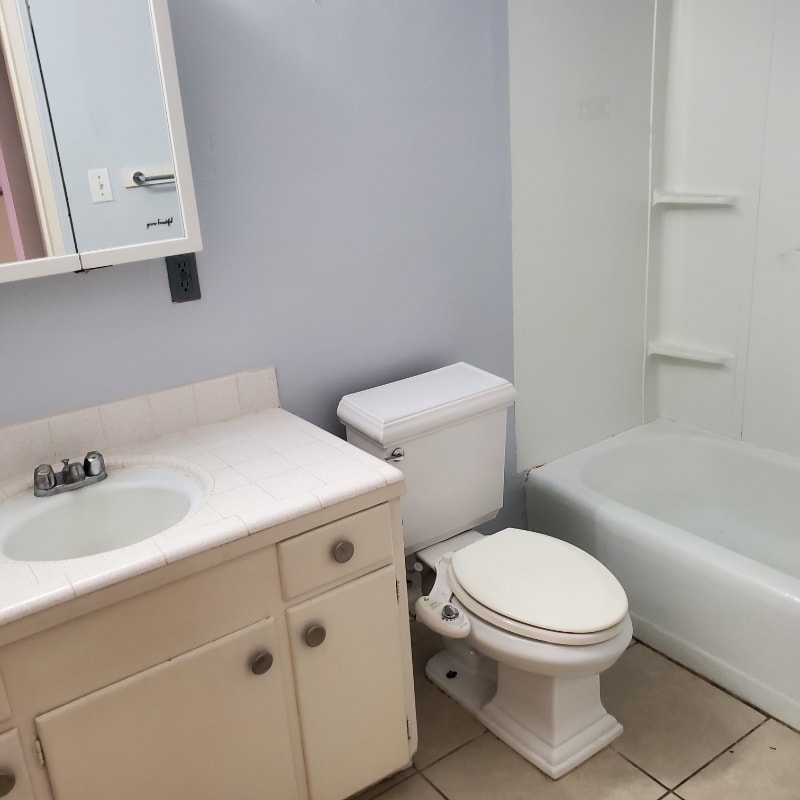 Building Photo - 1025 N Madison St