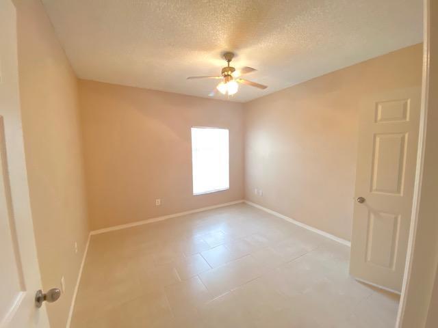 Building Photo - 10312 Fox Trail Rd S