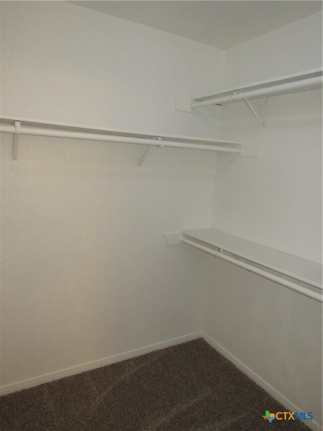 Building Photo - 4800 Michael Dr