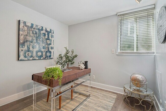 Building Photo - 127 S 800 E