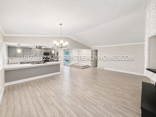 Building Photo - 12372 High Meadow Dr