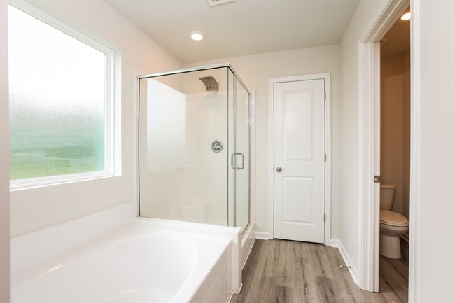 Building Photo - 88 Enclave Wy