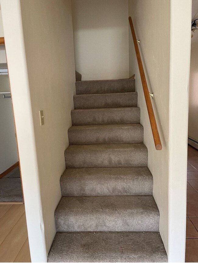 Building Photo - Beautiful & Spacious 2-Bedroom, 3-Bath Tow...