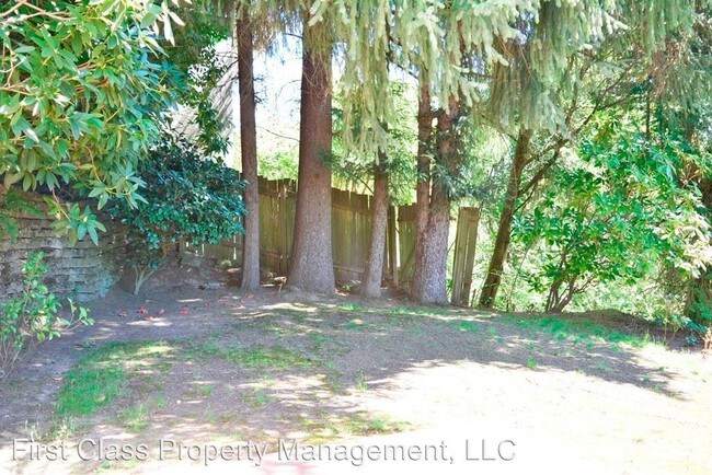 Building Photo - 3 br, 2 bath House - 2730 NW Calumet Terrace