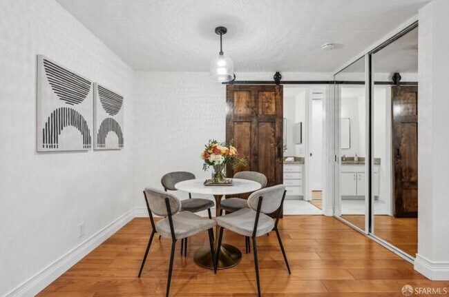 Dining room area - 5320 Diamond Heights Blvd