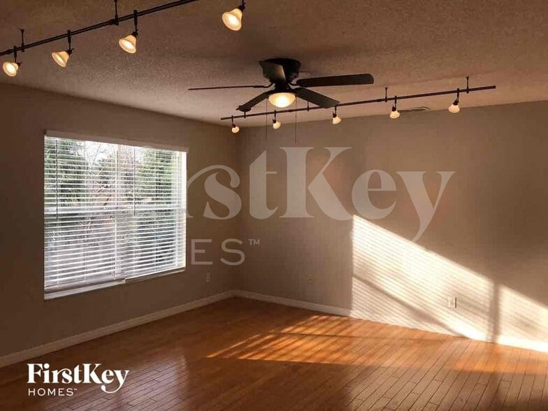 Building Photo - 308 Forrest Crest Ct